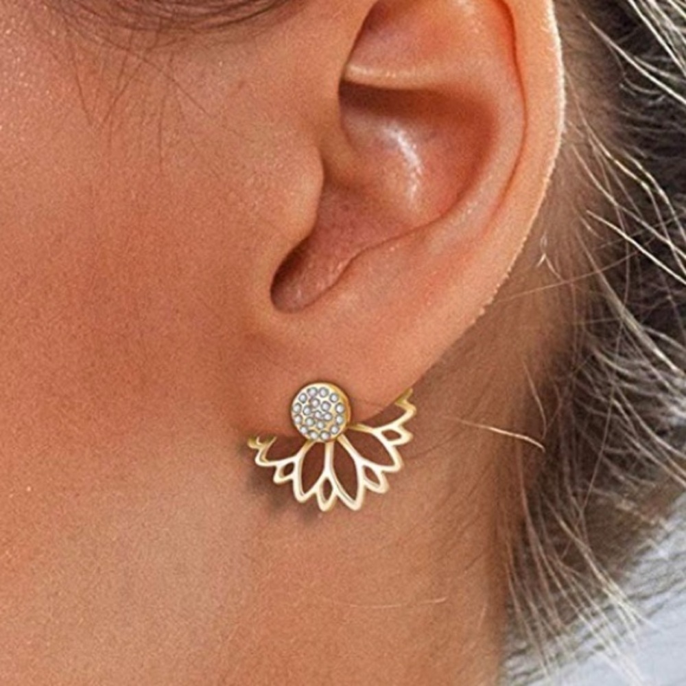 3 Piece Lotus Flower Earring - Picture 1 of 5